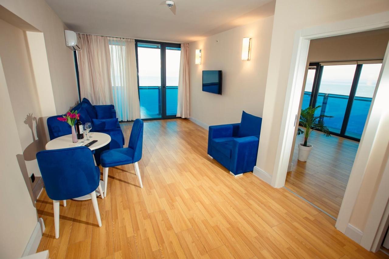Panorama Orbi City Center Suite Sea View Batumi Bagian luar foto