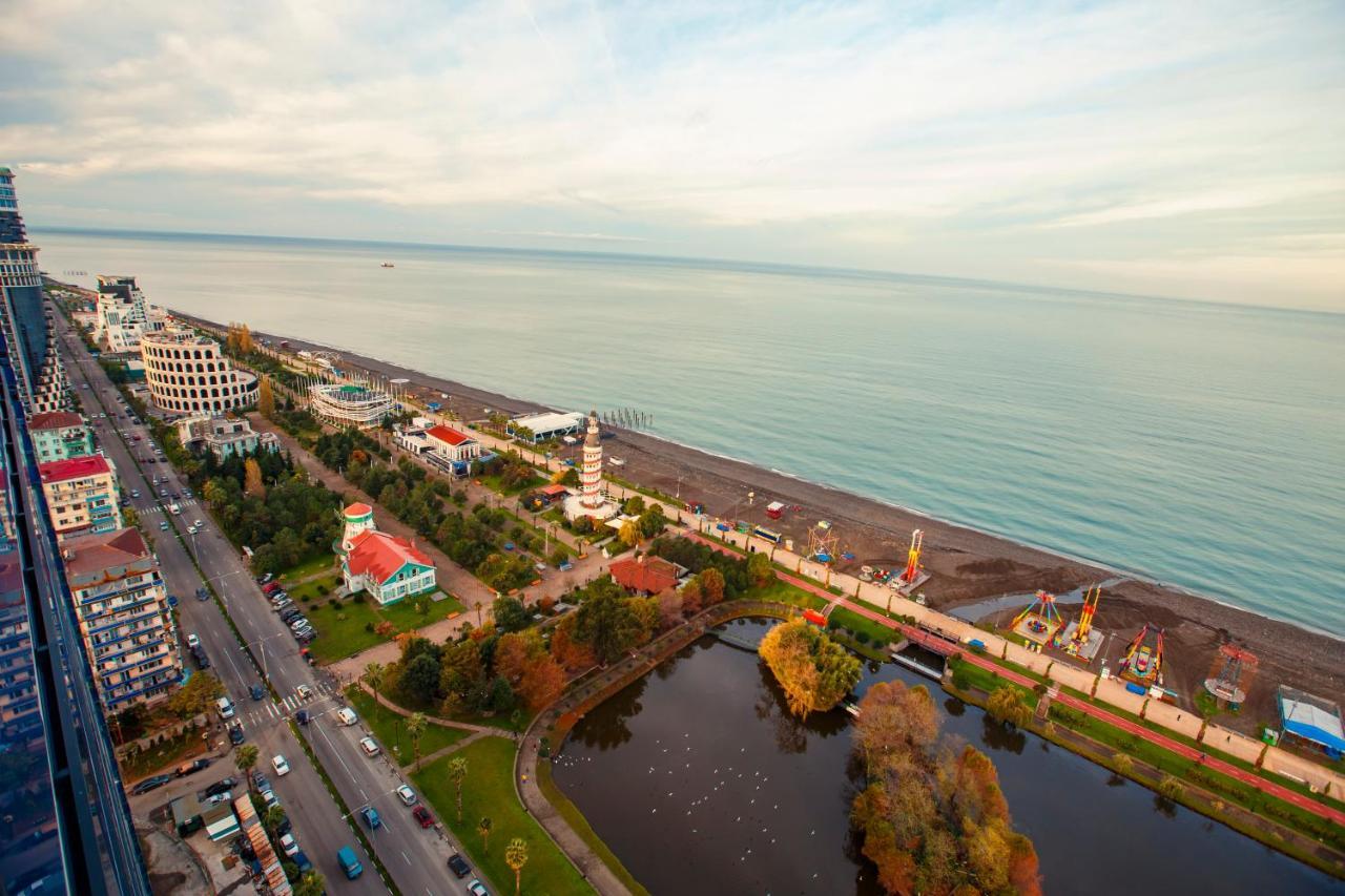 Panorama Orbi City Center Suite Sea View Batumi Bagian luar foto