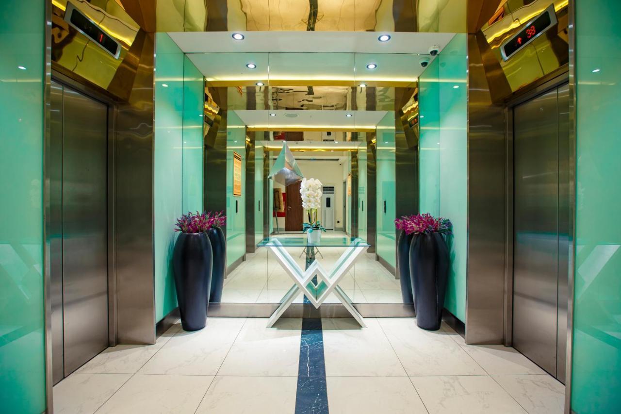 Panorama Orbi City Center Suite Sea View Batumi Bagian luar foto