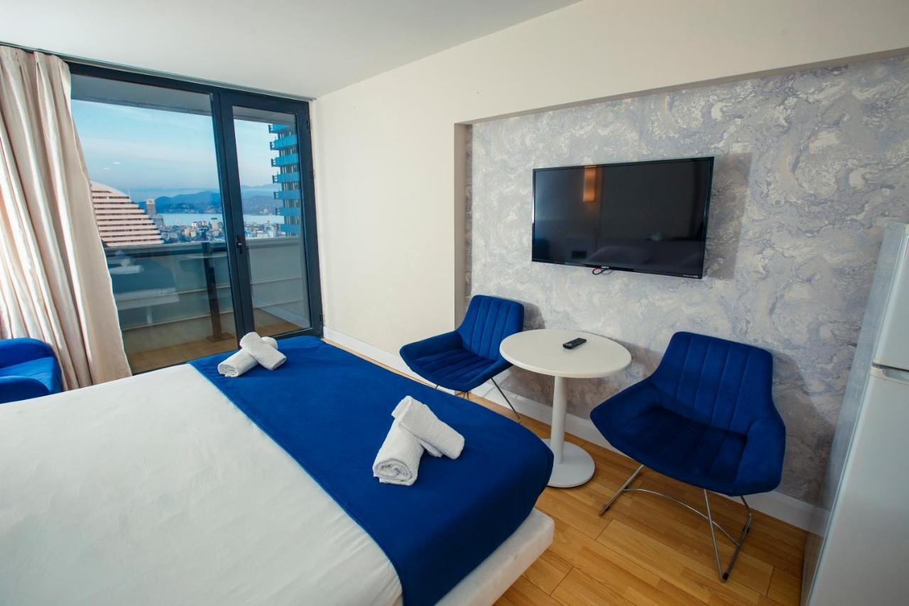 Panorama Orbi City Center Suite Sea View Batumi Bagian luar foto