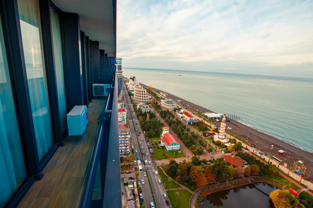 Panorama Orbi City Center Suite Sea View Batumi Bagian luar foto